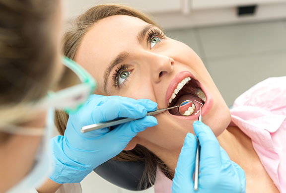 teeth examination